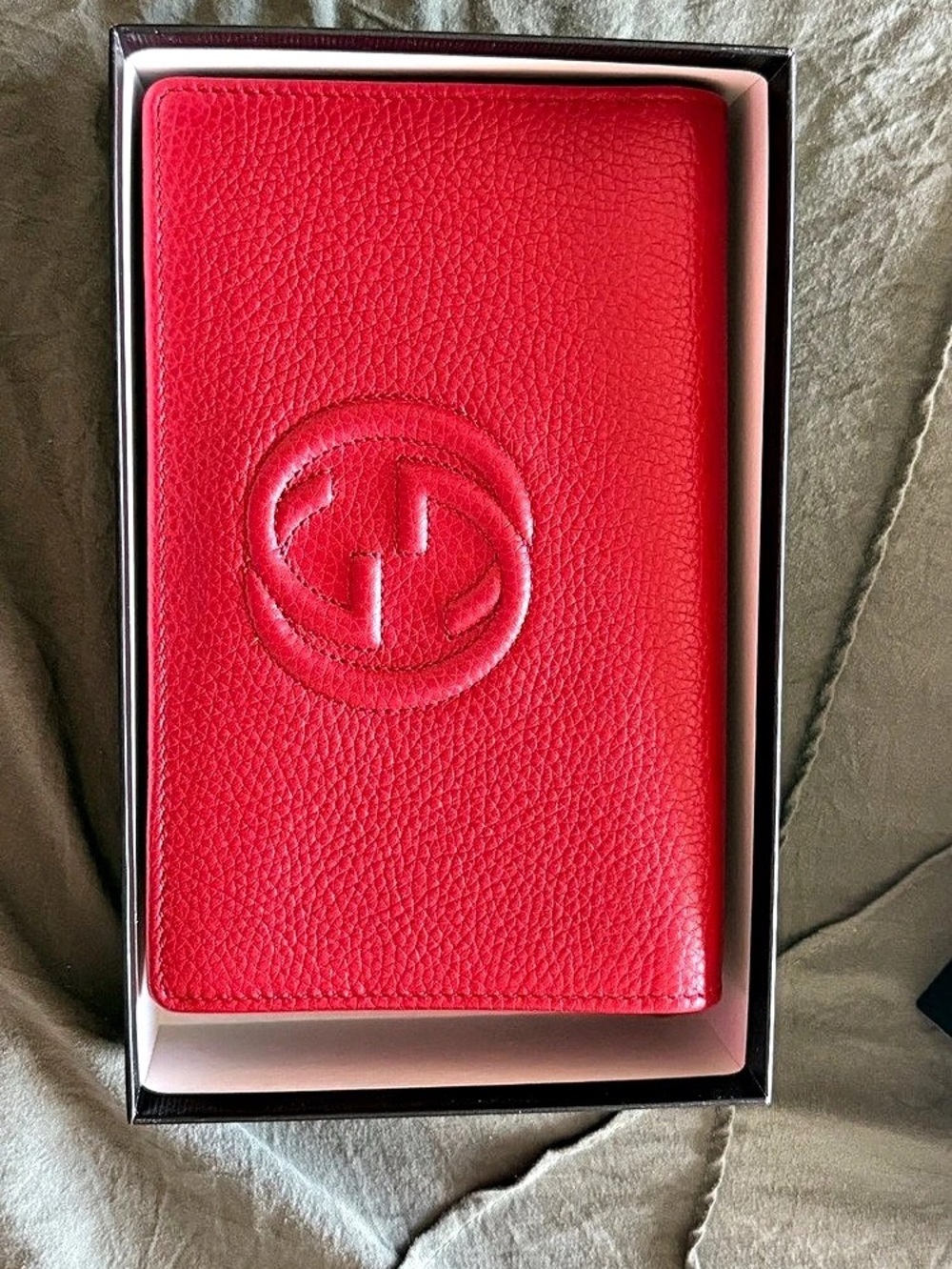Gucci Soho Chain Shoulder Bag Red